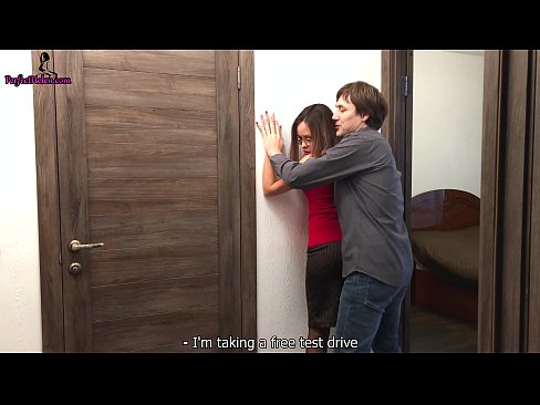 ❤️ Sexy Realtor e Itšohlometsa Pussy ea Hae le Li-Fucks Ha A ntse A Rekisa Afolete ea Hae - Krempai ❤️❌ ☑